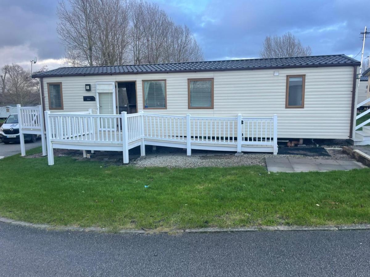 Luxury 6 Berth Caravan, Marton Mere Блэкпул Экстерьер фото